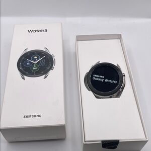 Samsung Galaxy Watch3 - Black and Silver